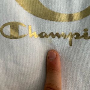 Champion T-shirt
